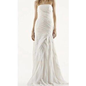 Wedding Dress White by Vera Wang Bridal Gowns Strapless Chiffon